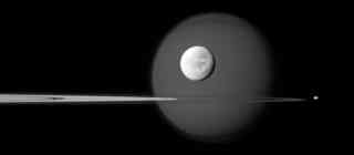 Titan, Dione