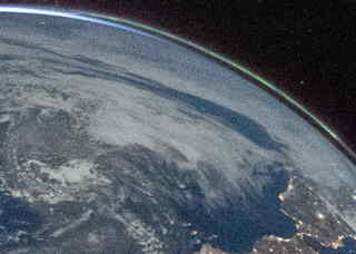 Artemis-II, donkere aarde